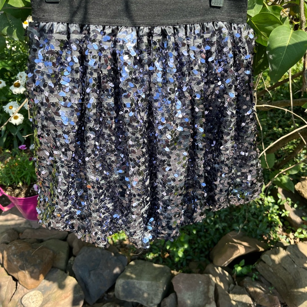 1989 Place brand sequins skirt